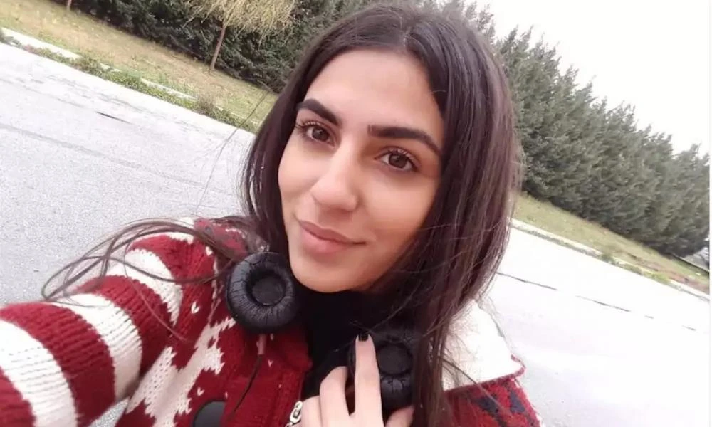 Helen Μazlou: Η διάσημη Ελληνίδα Youtuber που έγινε μοναχή στα 23 της